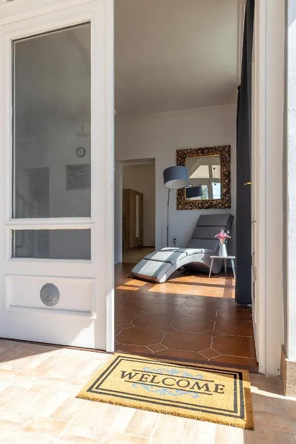 Апартаменты Compass Apartmanok I Хайдусобосло